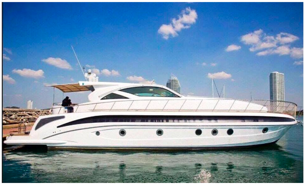 Pattaya: Azimut Yacht 54-foot ready for Charter!